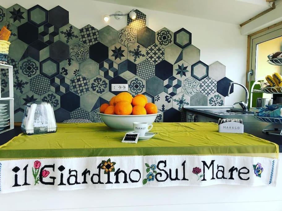 B & B Il Giardino Sul Mare Briatico Buitenkant foto