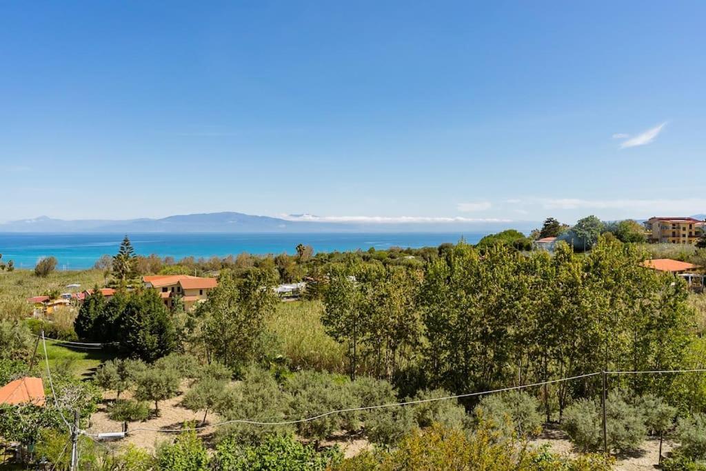 B & B Il Giardino Sul Mare Briatico Buitenkant foto