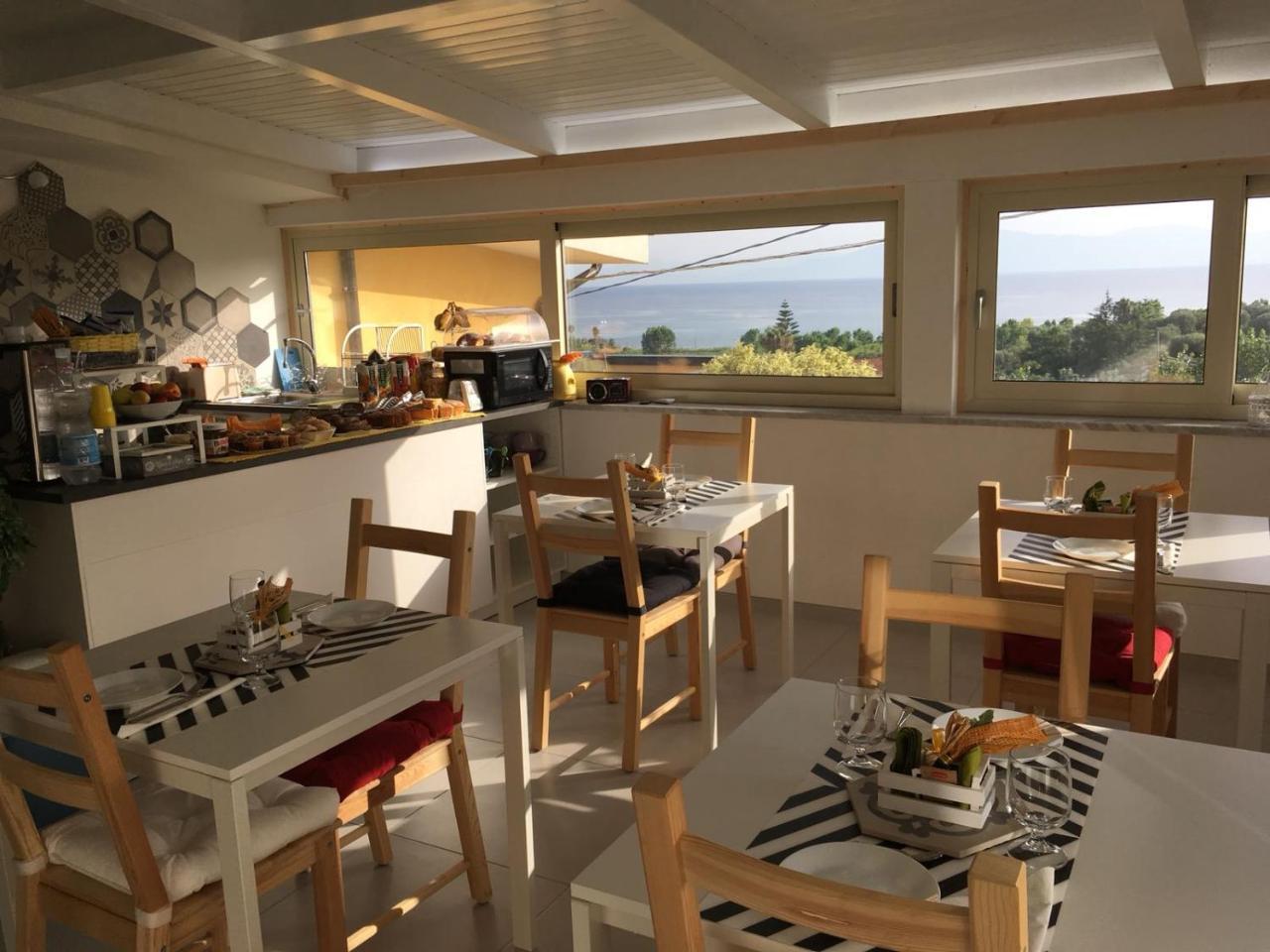 B & B Il Giardino Sul Mare Briatico Buitenkant foto